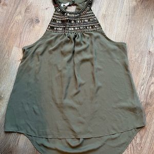 Maurice's  tank with jeweled detail. Keyhole design in the back. Size XL.